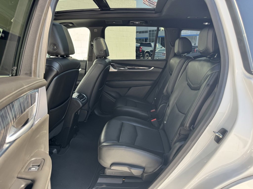 2023 Cadillac XT6 Premium Luxury photo 9