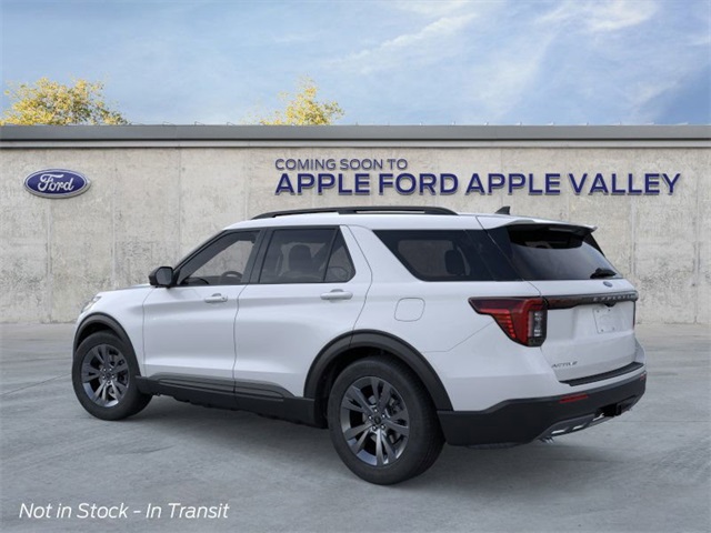 2026 Ford Explorer photo 2