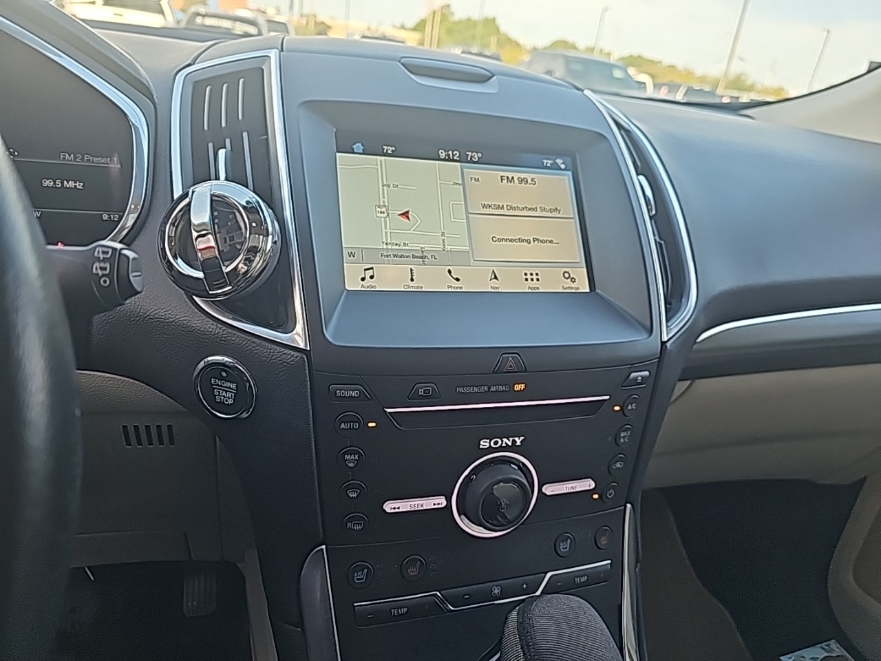 2016 Ford Edge Titanium photo 3