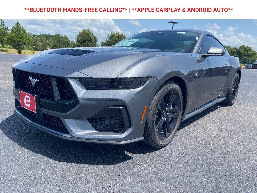 2025 Ford Mustang GT photo 3