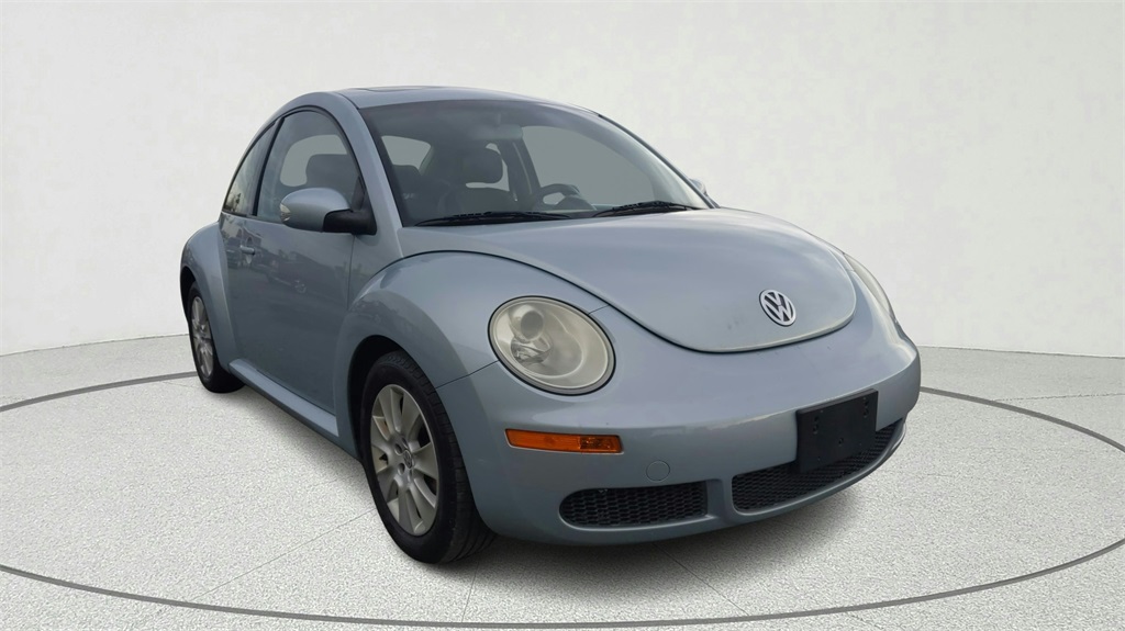 2009 Volkswagen New Beetle Base