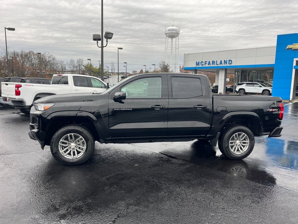 2026 Chevrolet Colorado LT photo 2