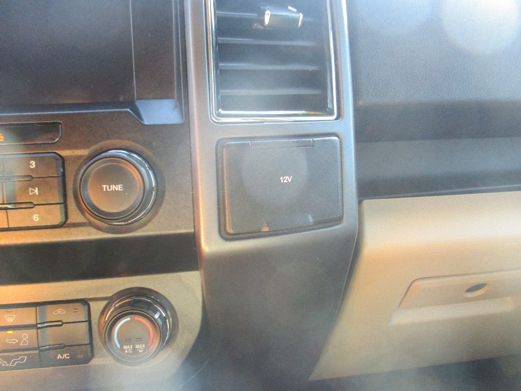 2019 Ford F-150 XLT photo 8