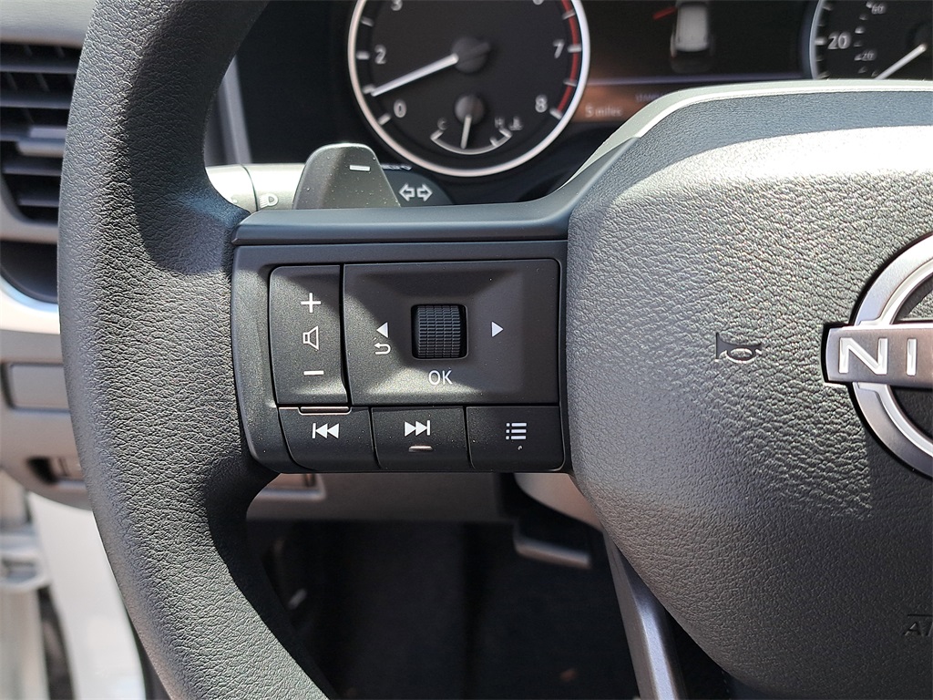 2026 Nissan Rogue S photo 24
