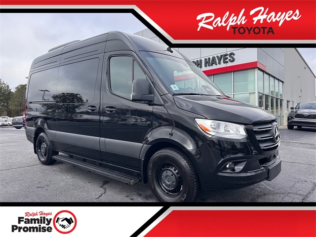 2025 Mercedes-Benz Sprinter Passenger Van Base's photo