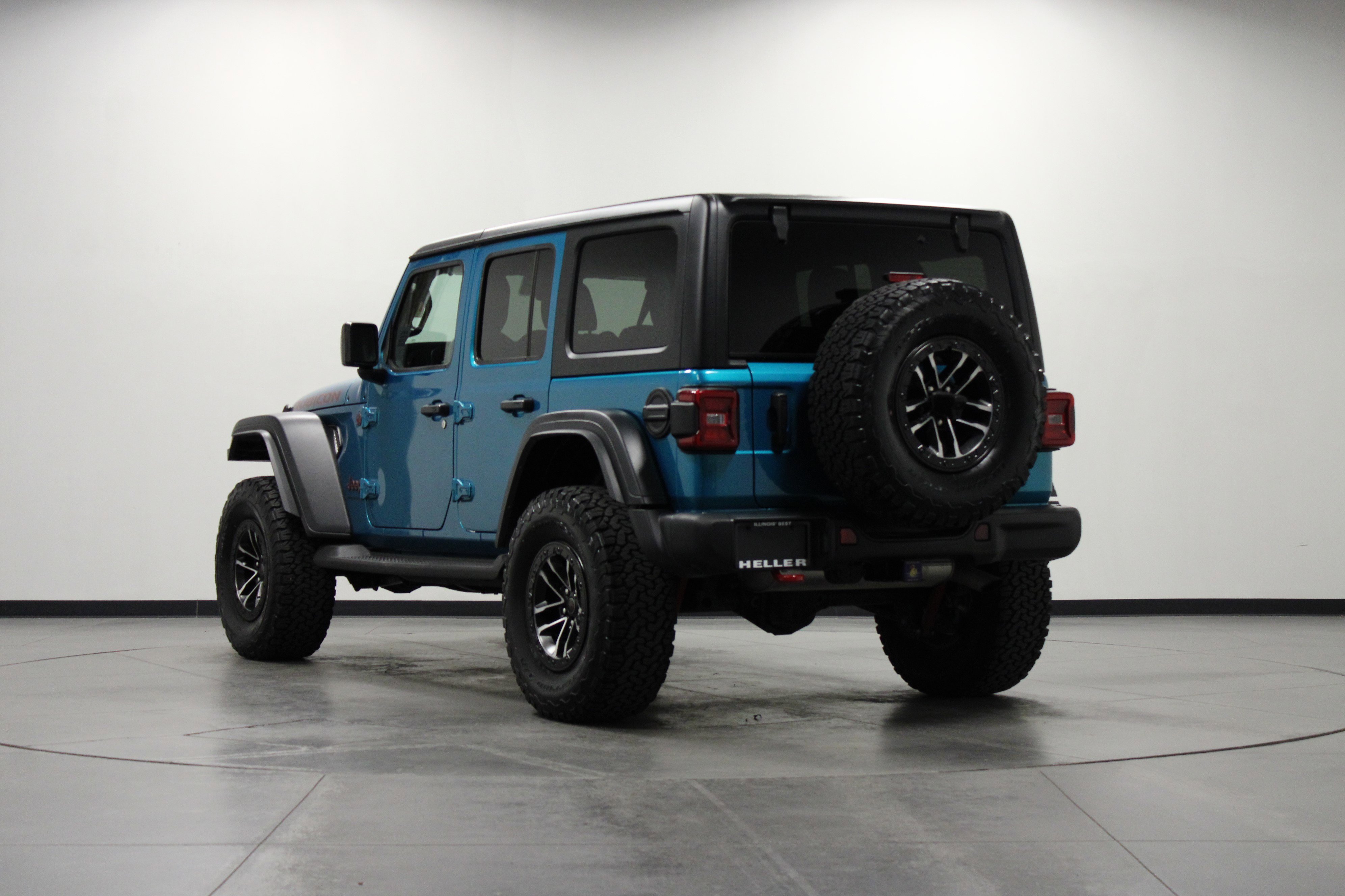 2024 Jeep Wrangler Rubicon photo 5