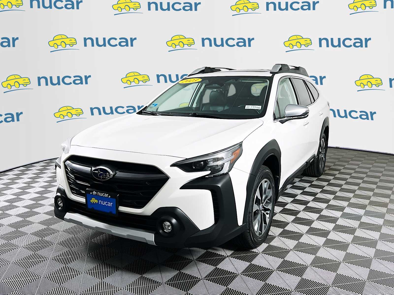 2023 Subaru Outback Touring XT photo 2