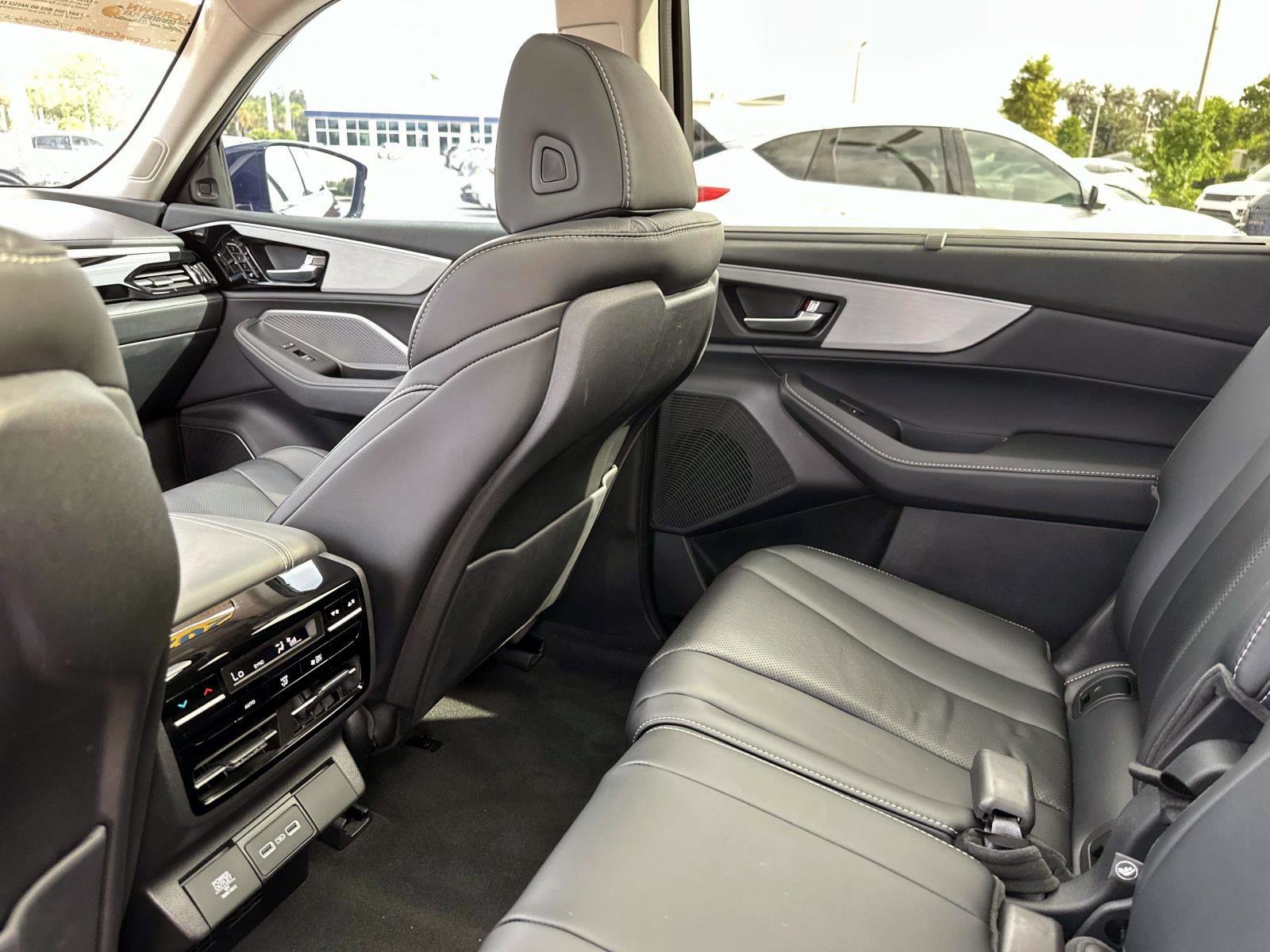 2023 Acura MDX SH-AWD Technology photo 15