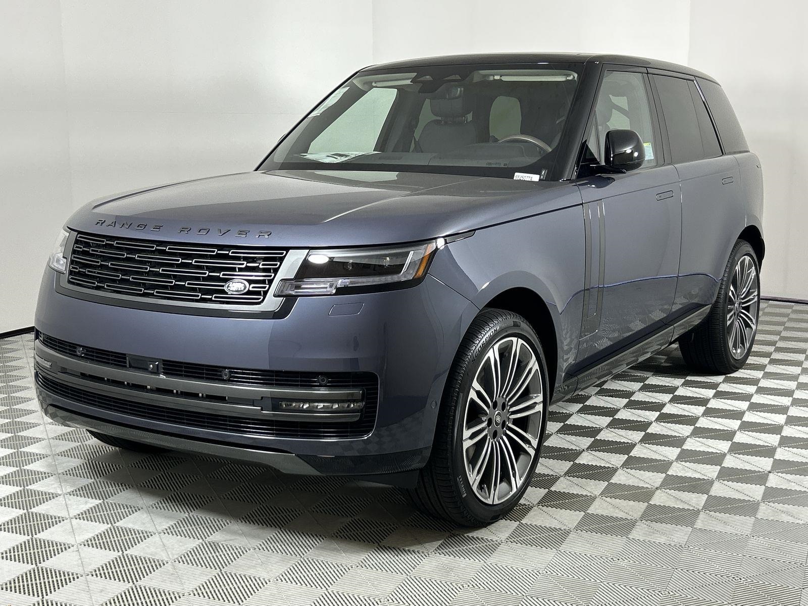 2025 Land Rover Range Rover SE's photo