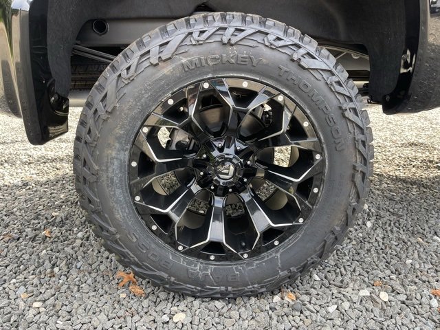 2025 Chevrolet Silverado 1500 RST photo 9