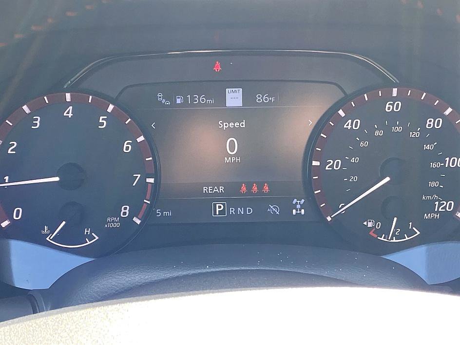 2025 Nissan Frontier PRO-4X photo 7