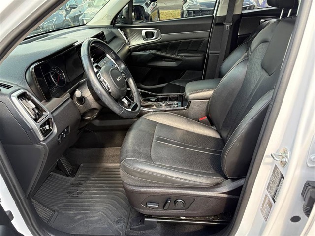 2022 Kia Sorento SX photo 10