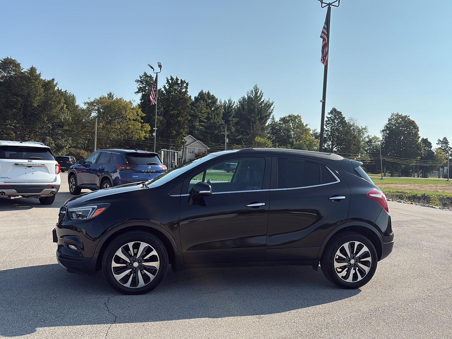 2019 Buick Encore Essence photo 2