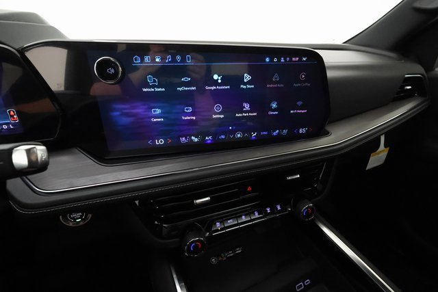 2026 Chevrolet Tahoe Premier photo 13