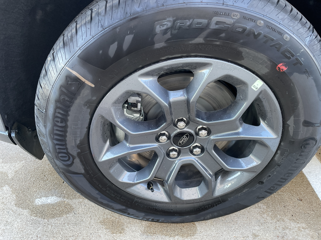 2025 Ford Maverick XLT photo 9