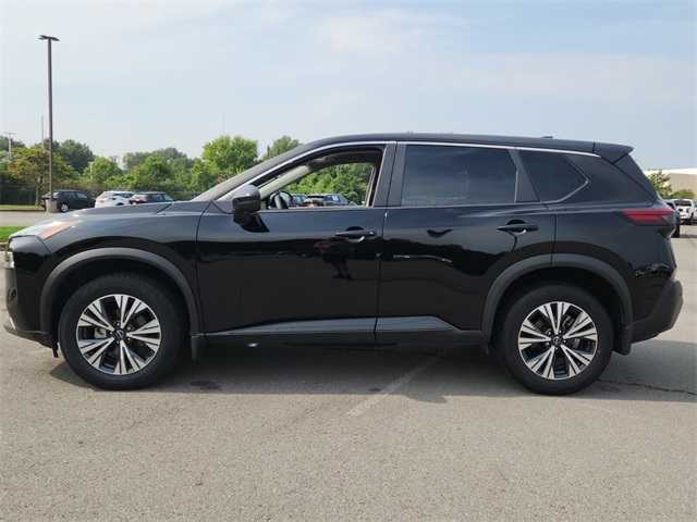 2023 Nissan Rogue SV photo 5