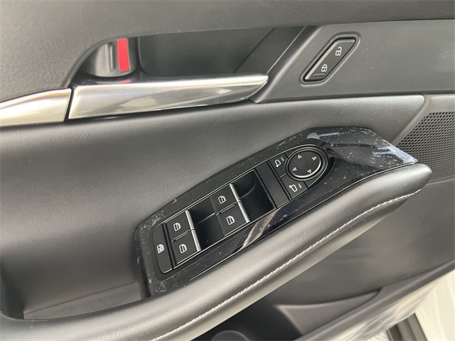 2025 Mazda CX-30 2.5 S Preferred photo 15