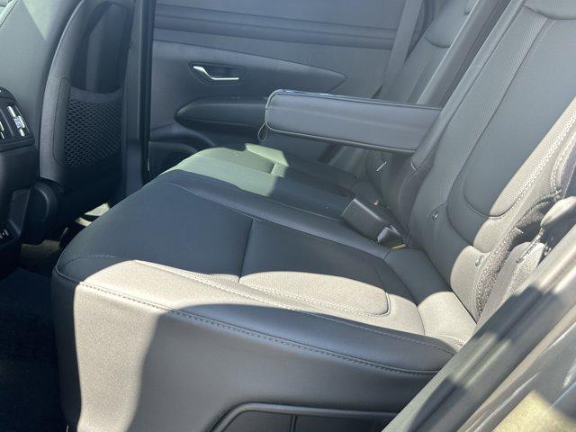 2025 Hyundai Tucson Hybrid SEL Convenience photo 17