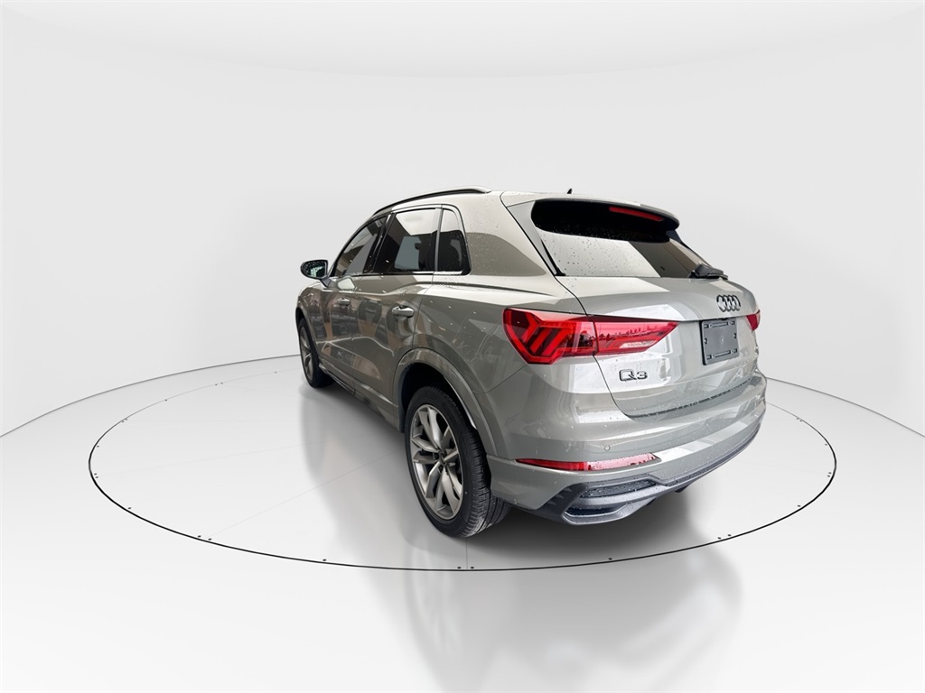 2025 Audi Q3 Premium S line photo 5