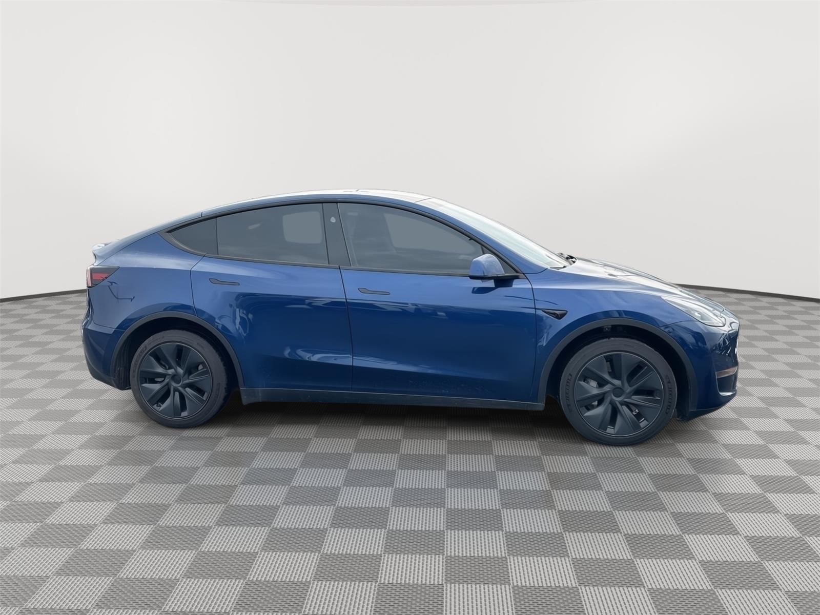 Used 2025 Tesla Model Y Long Range with VIN 7SAYGDEE8SA337210 for sale in La Vista, NE