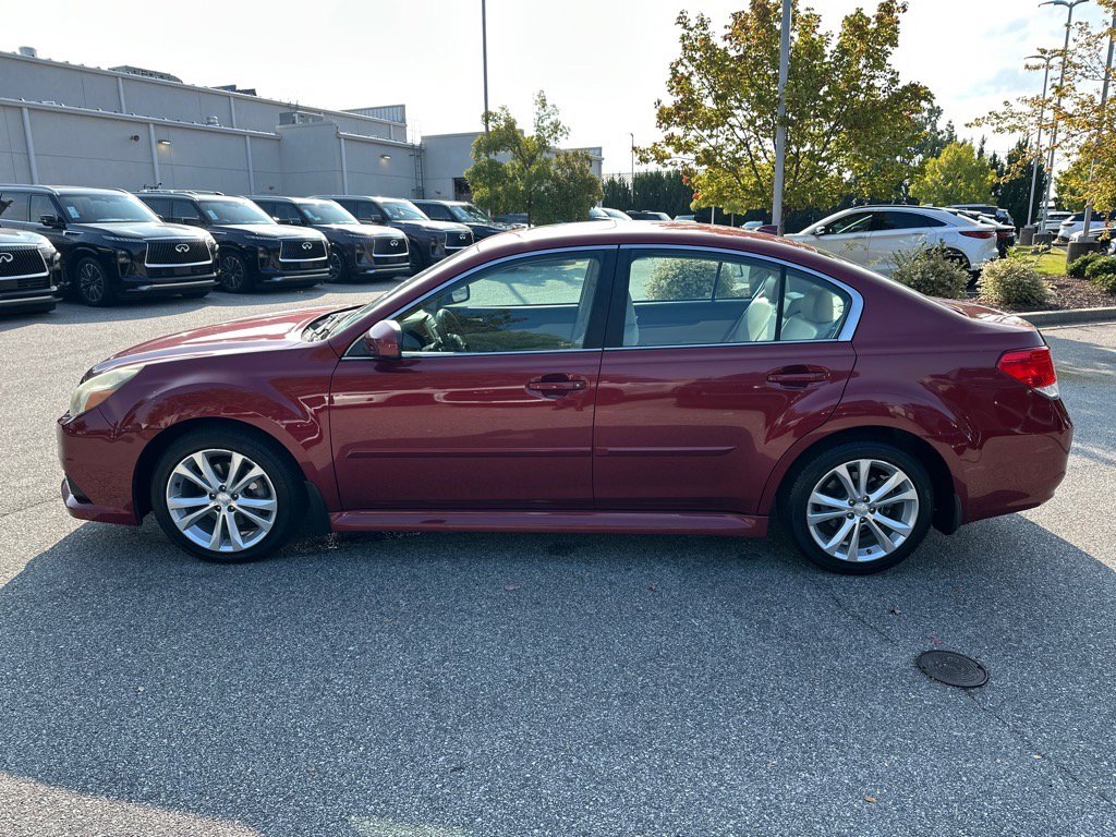 2014 Subaru Legacy 2.5i Limited photo 4
