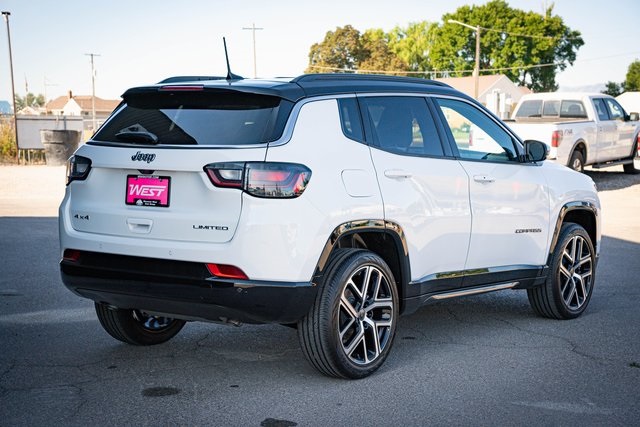 2025 Jeep Compass Limited photo 8