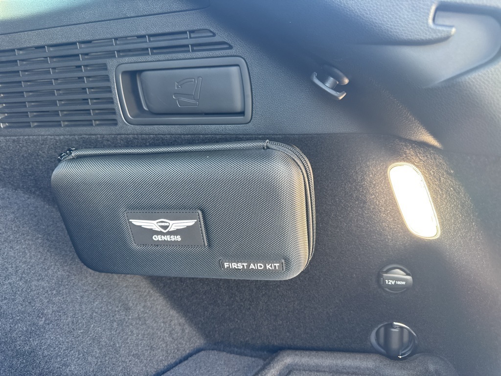 2026 Genesis GV70 3.5T Sport Prestige photo 15
