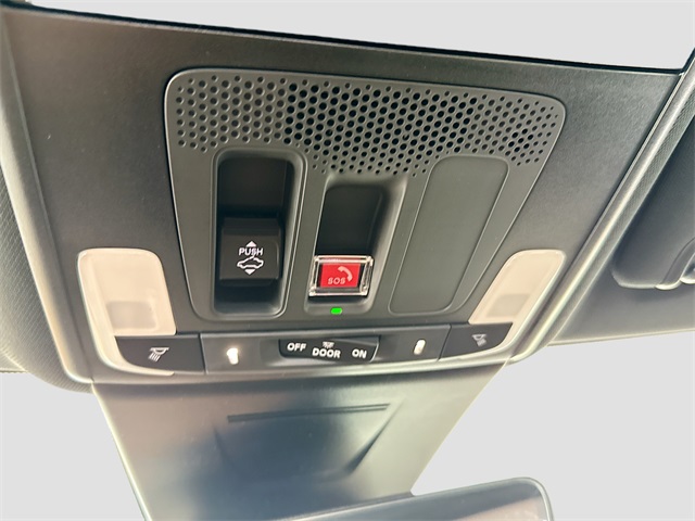 2025 Honda Civic Hatchback Hybrid Sport Touring photo 31
