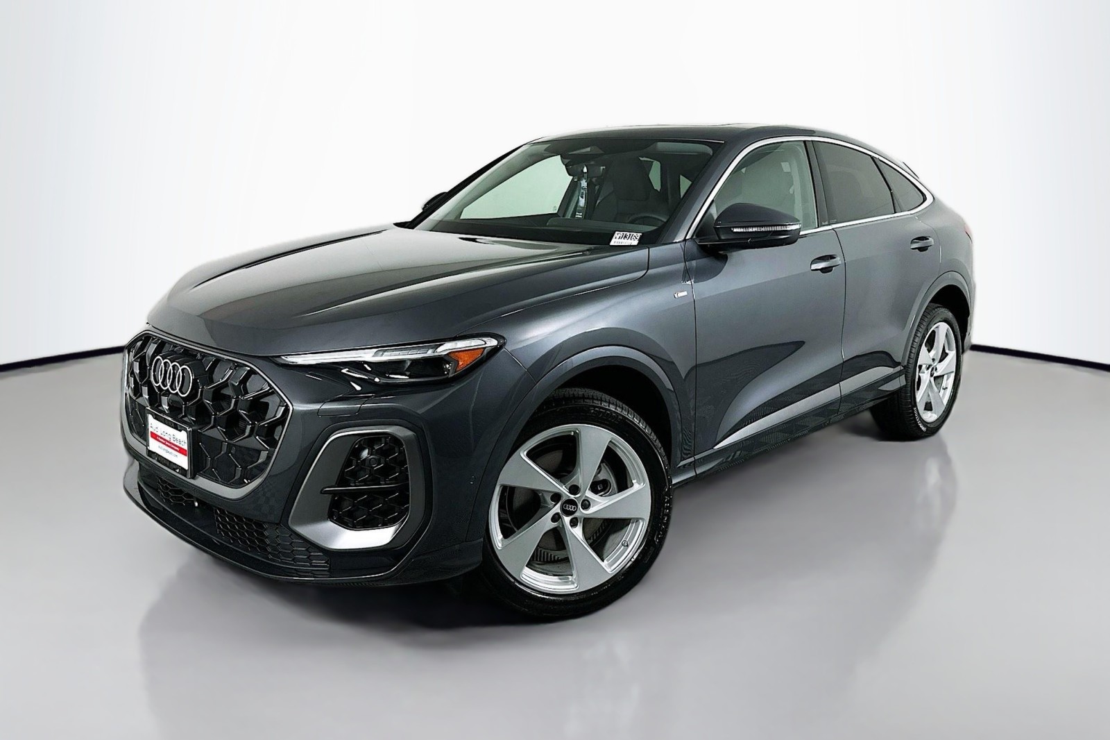 2025 Audi New Q5 Sportback Premium Plus's photo