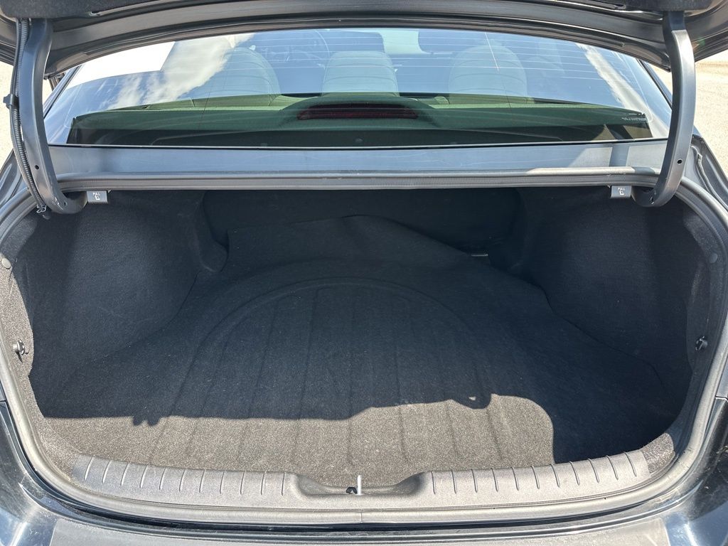 2023 Hyundai Elantra SEL photo 30