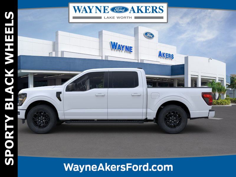 2025 Ford F-150 XLT photo 4