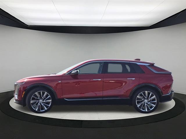 2024 Cadillac Lyriq Luxury photo 4
