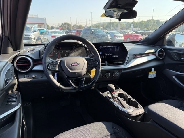 2026 Chevrolet Trax photo 13