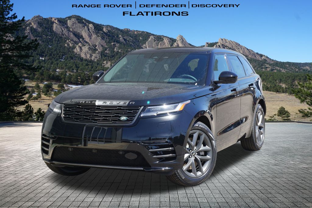 2026 Land Rover Range Rover Velar SE photo 10