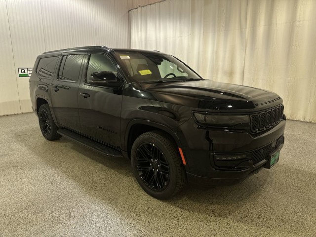 2025 Jeep Wagoneer L Series II's photo