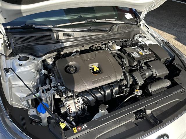 2021 Kia Forte LXS photo 24