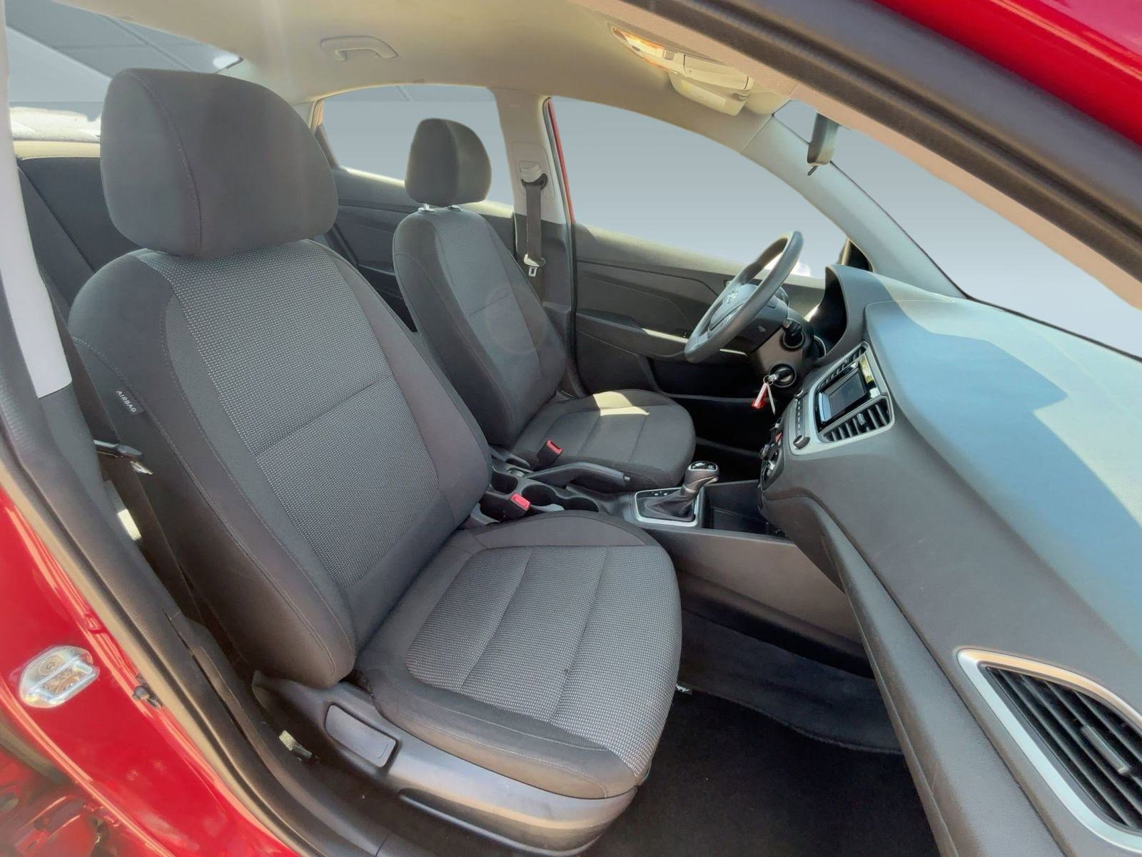 2021 Hyundai Accent SE photo 26