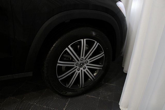 2025 Mercedes Benz GLE 350 4MATIC photo 11