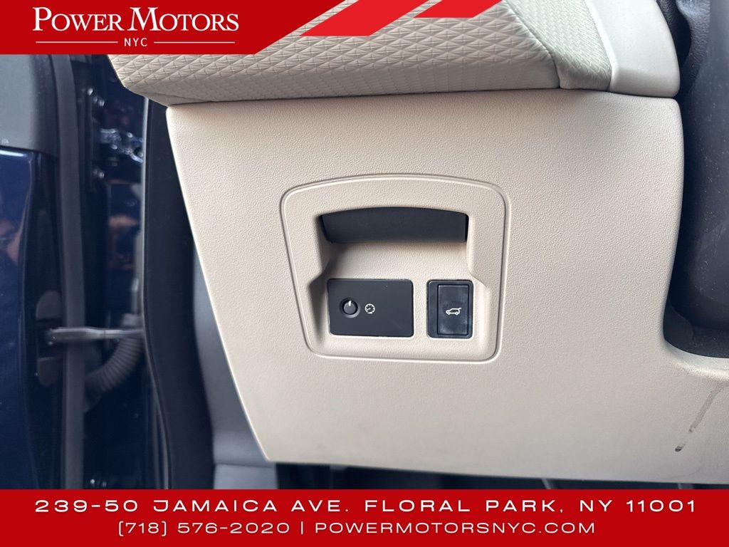 2021 Land Rover Range Rover Velar S photo 29