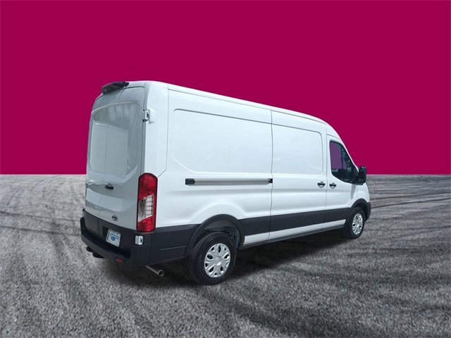 2025 Ford Transit Cargo Van photo 4