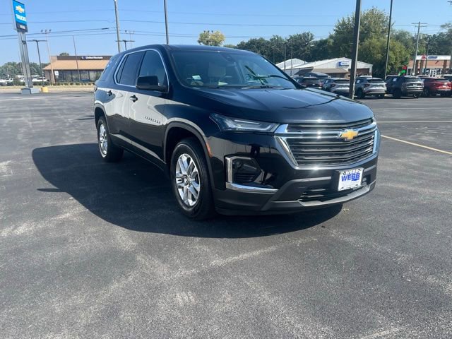 2022 Chevrolet Traverse LS photo 4