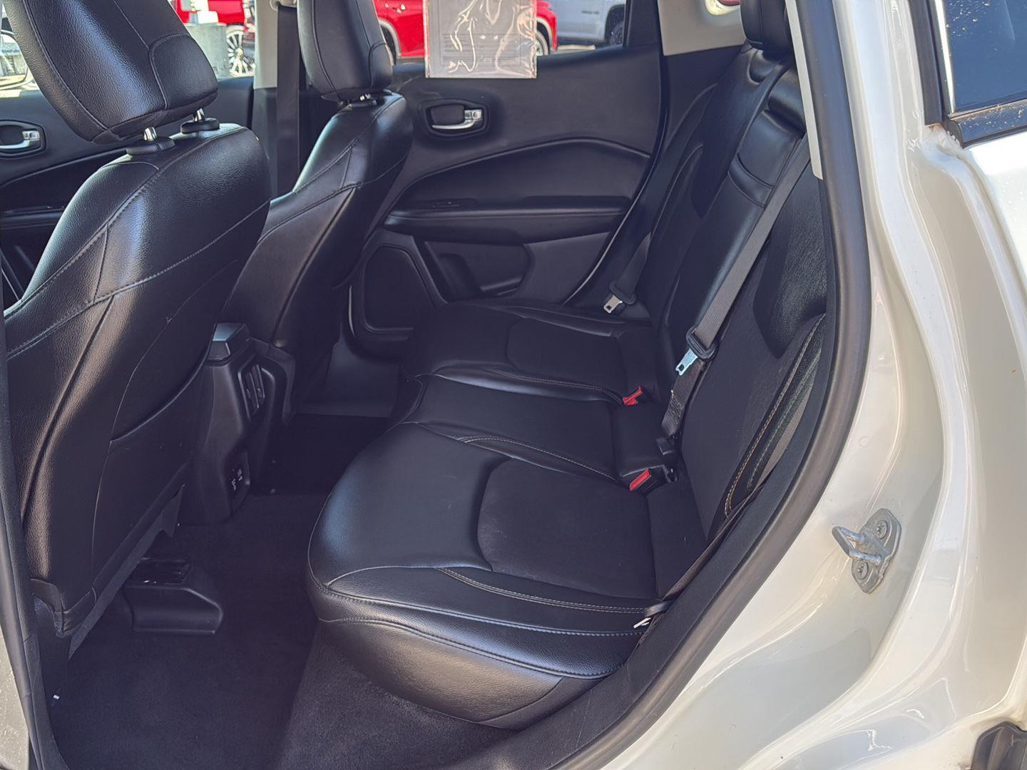 2018 Jeep Compass Latitude photo 8
