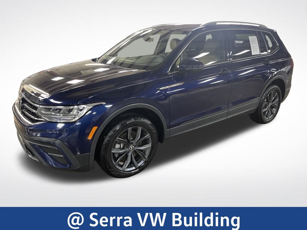 2022 Volkswagen Tiguan SE's photo