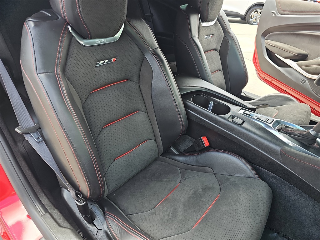 2018 Chevrolet Camaro ZL1 photo 10