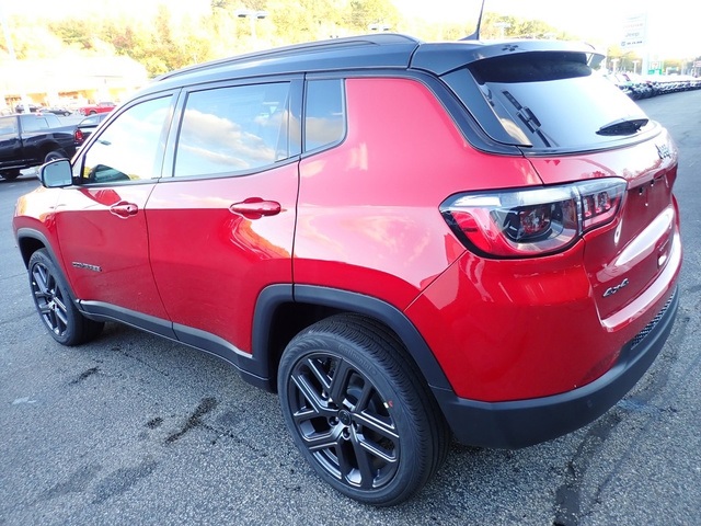 2026 Jeep Compass Limited Altitude photo 3