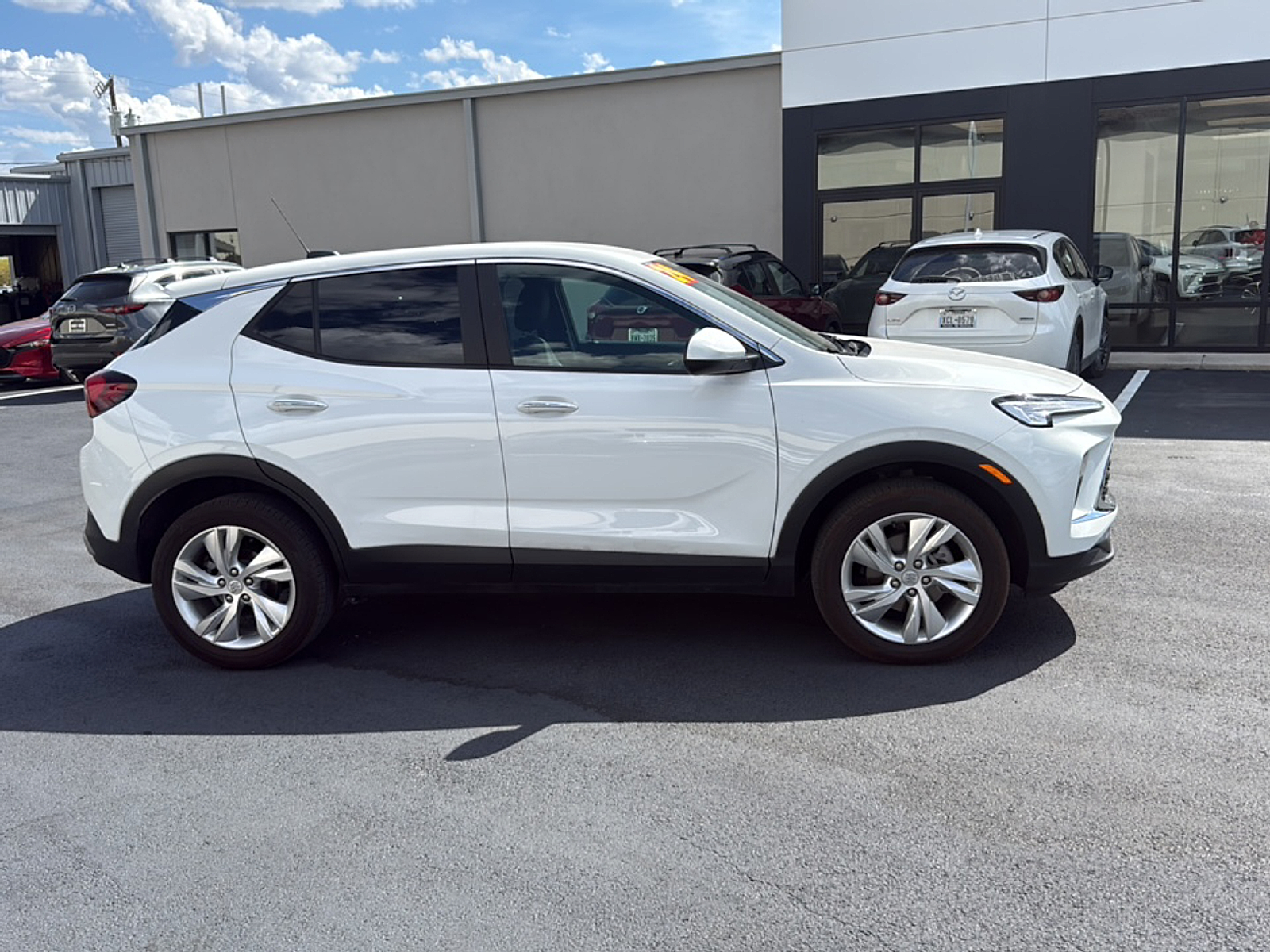 2024 Buick Encore GX Preferred photo 2