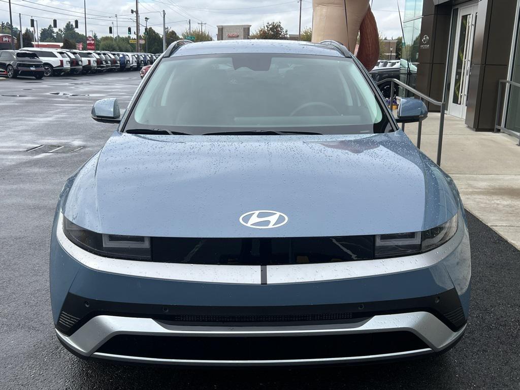 2025 Hyundai Ioniq 5 SEL photo 2