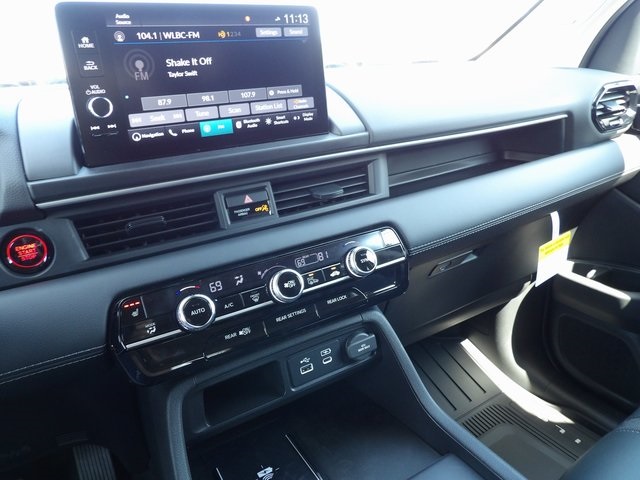 2025 Honda Pilot Touring photo 33
