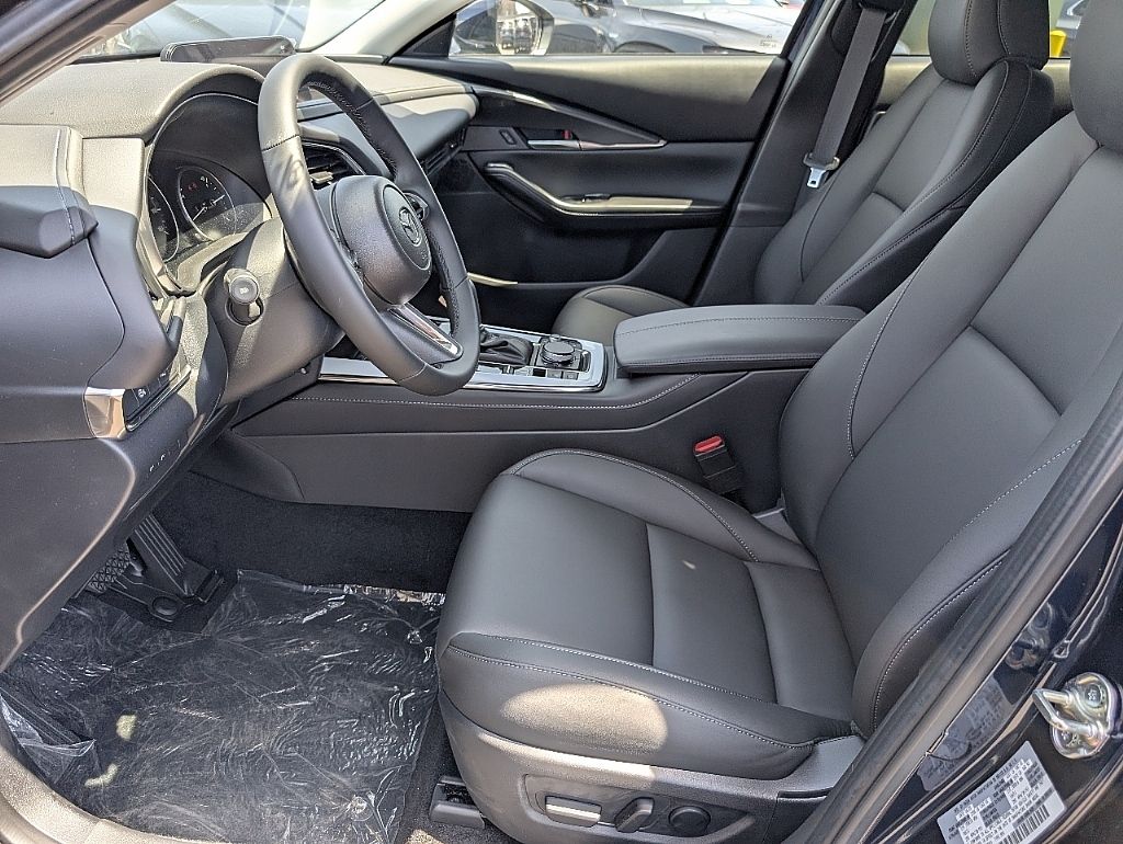 2025 Mazda CX-30 2.5 S Preferred photo 23