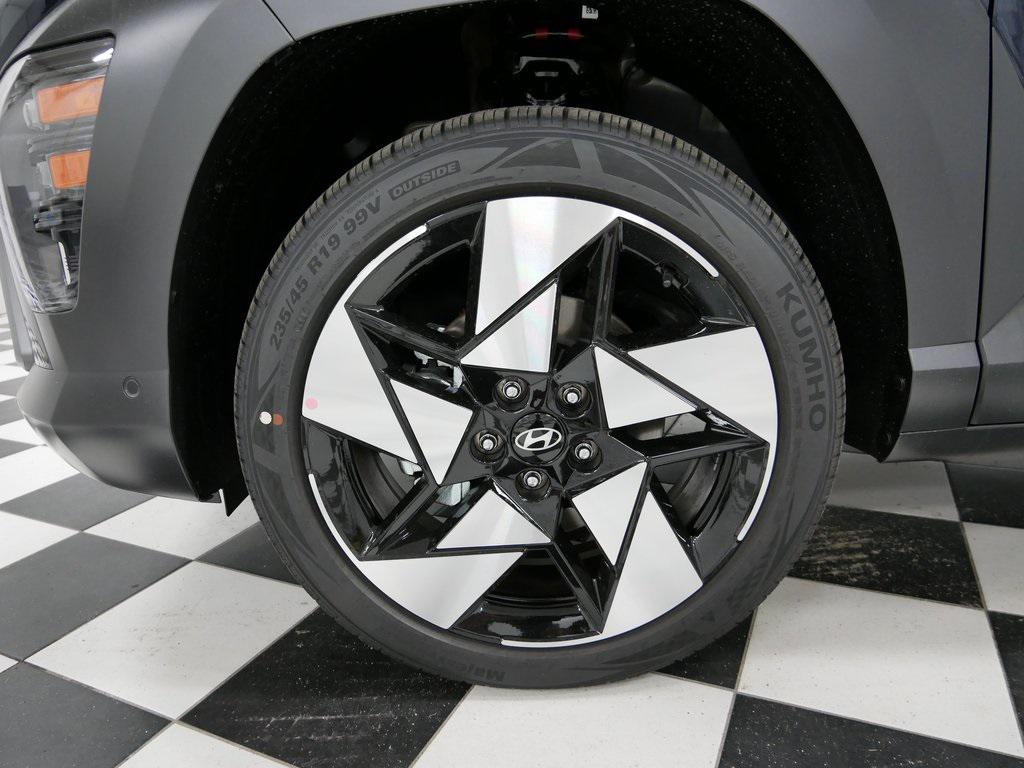 2026 Hyundai Kona Limited photo 3